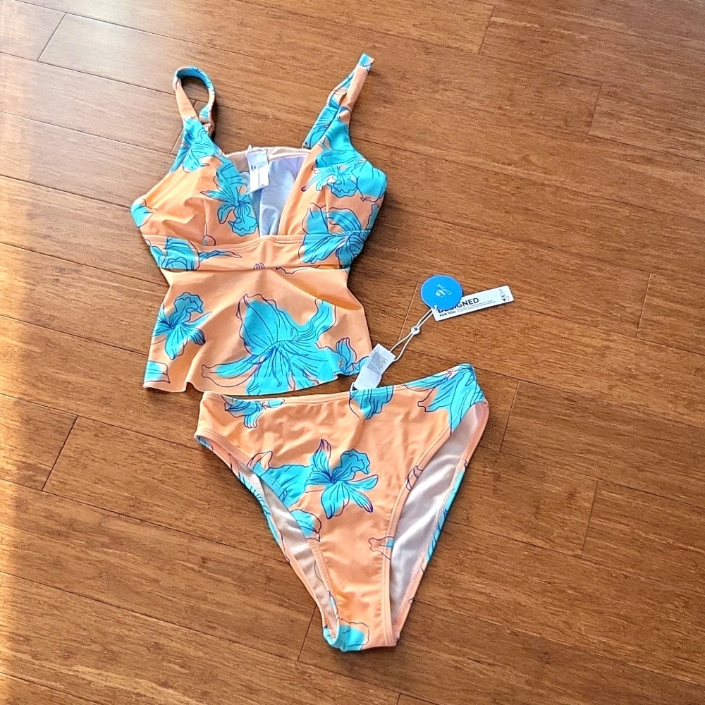 Bathing suit